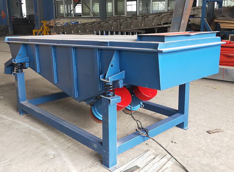 兩臺電機(jī)的振動篩方向怎么轉(zhuǎn)